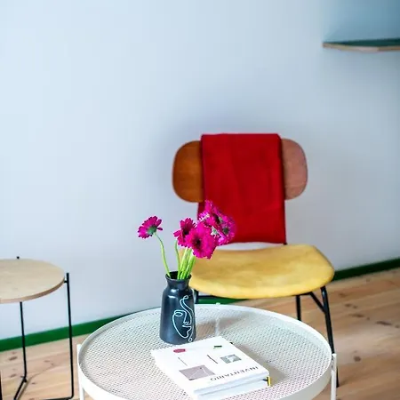 Ξενοδοχείο με διαμερίσματα Flattering - 3*