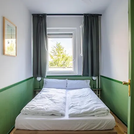 Flattering - Βερολίνο