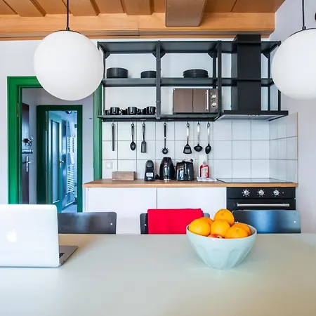 Flattering - 3* ברלין