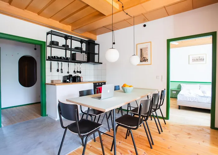 Flattering - 公寓式酒店