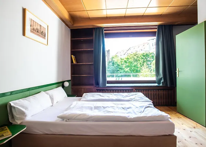 Flattering - Aparthotel 3*