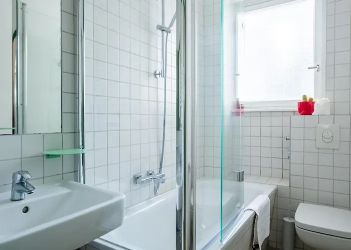 Flattering - Aparthotel 3*